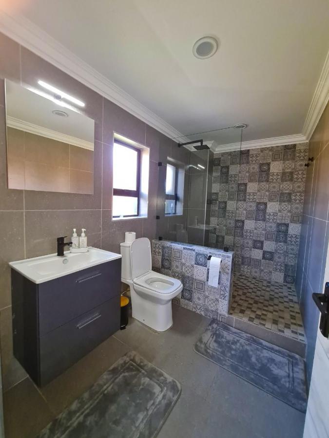 Lake-House Cabin Witbank Exterior photo